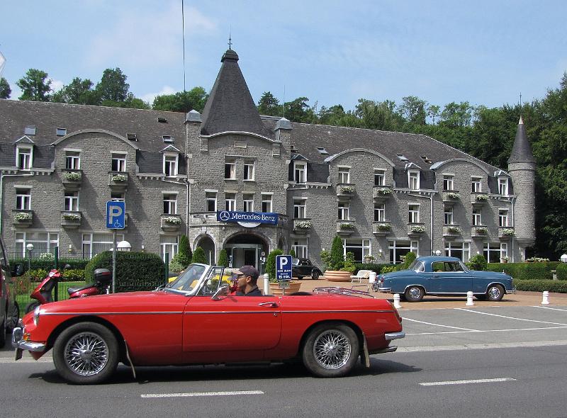 Lunch time in de Floreal in La Roche (6).JPG